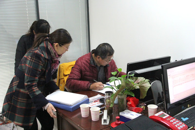 我公司顺利通过ISO9001质量管理体系认证年度监督审核