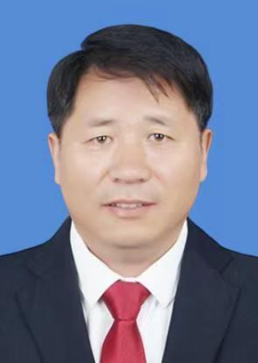 灵璧县人力资源和社会保障局党组成员、副局长陈昌学 推动人力资源培训，服务地方发展